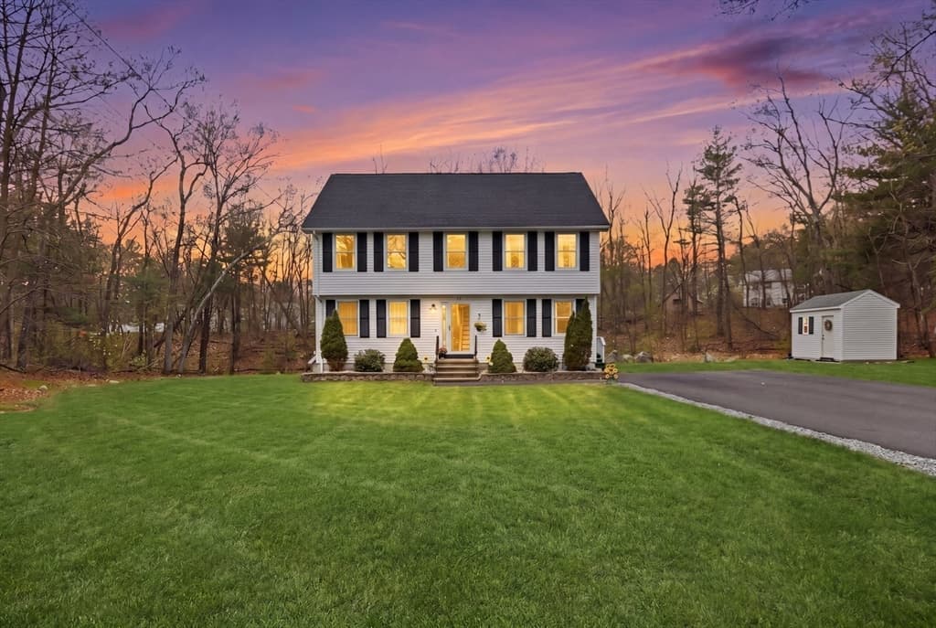 Single Family Residence at 18 Trifiro Rd, Billerica MA 01821, photo 41 of 42