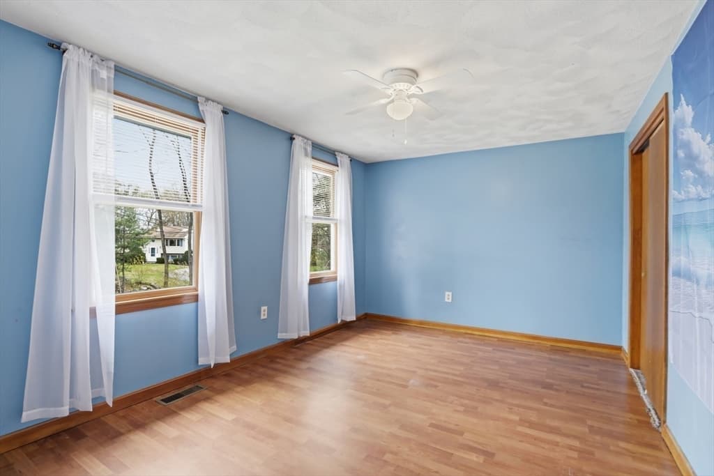 Single Family Residence at 18 Trifiro Rd, Billerica MA 01821, photo 29 of 42