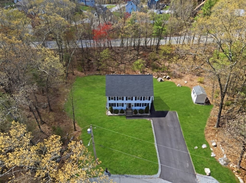 Single Family Residence at 18 Trifiro Rd, Billerica MA 01821, photo 4 of 42