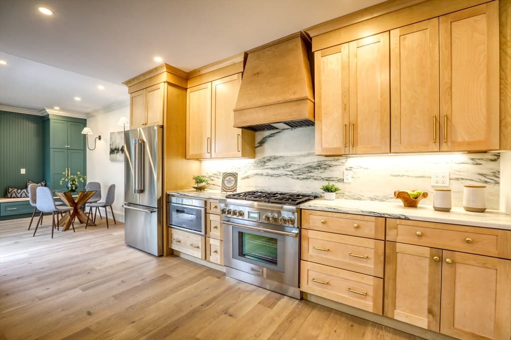 16 Chestnut Street, Boston MA 02129 photo 9