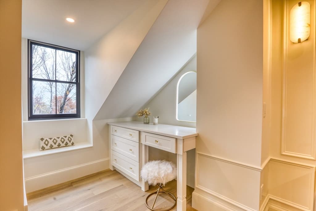 16 Chestnut Street, Boston MA 02129 photo 15