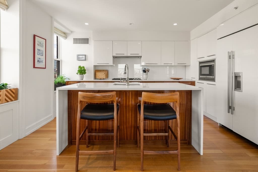 Condominium at 100 Beacon Street, Boston MA 02116, Boston, photo 12 of 41