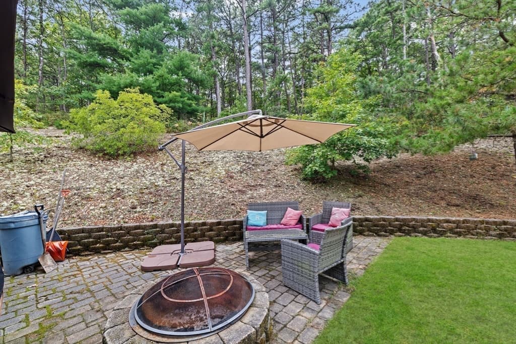 Single Family Residence at 671 Lunns Way, Plymouth MA 02360, Plymouth, photo 6 of 40