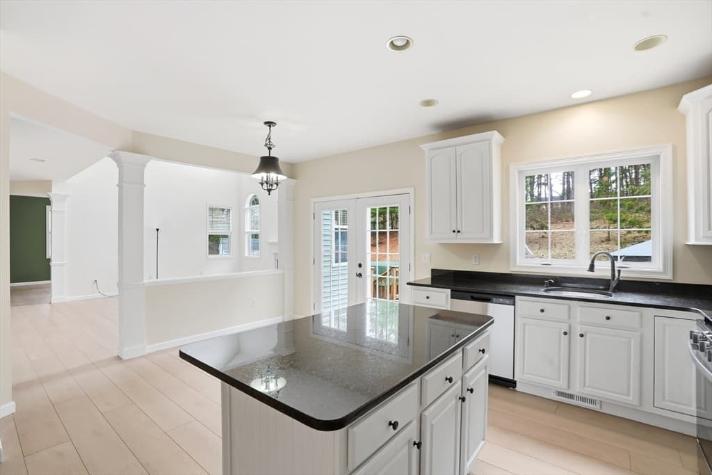 Single Family Residence at 671 Lunns Way, Plymouth MA 02360, Plymouth, photo 9 of 40