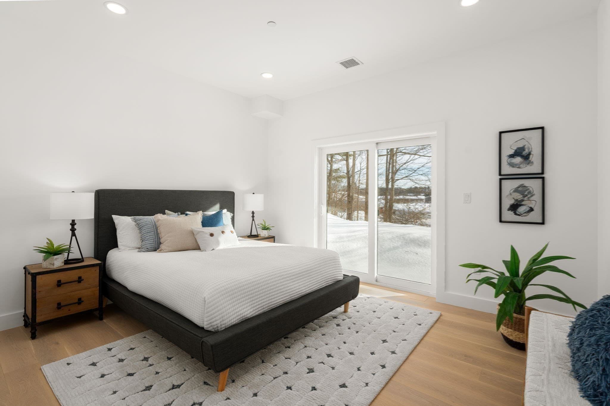 Condominium at 16 Stearns Rd. # 203, Wellesley MA 02482, photo 17 of 19
