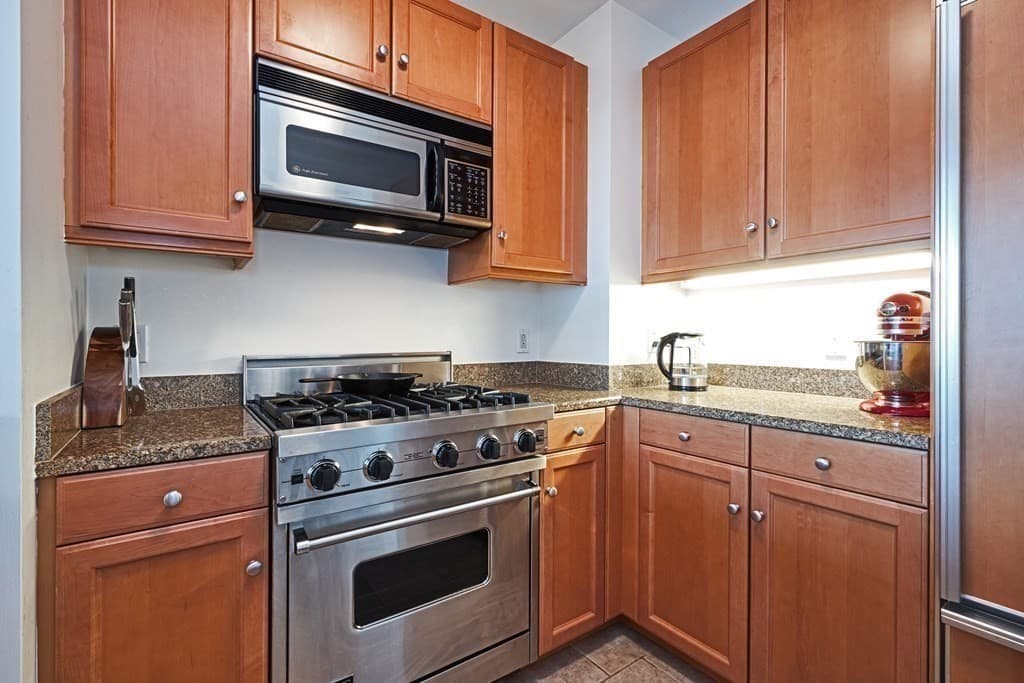 Condominium at 2 Avery # 22A, Boston MA 02111, photo 7 of 27