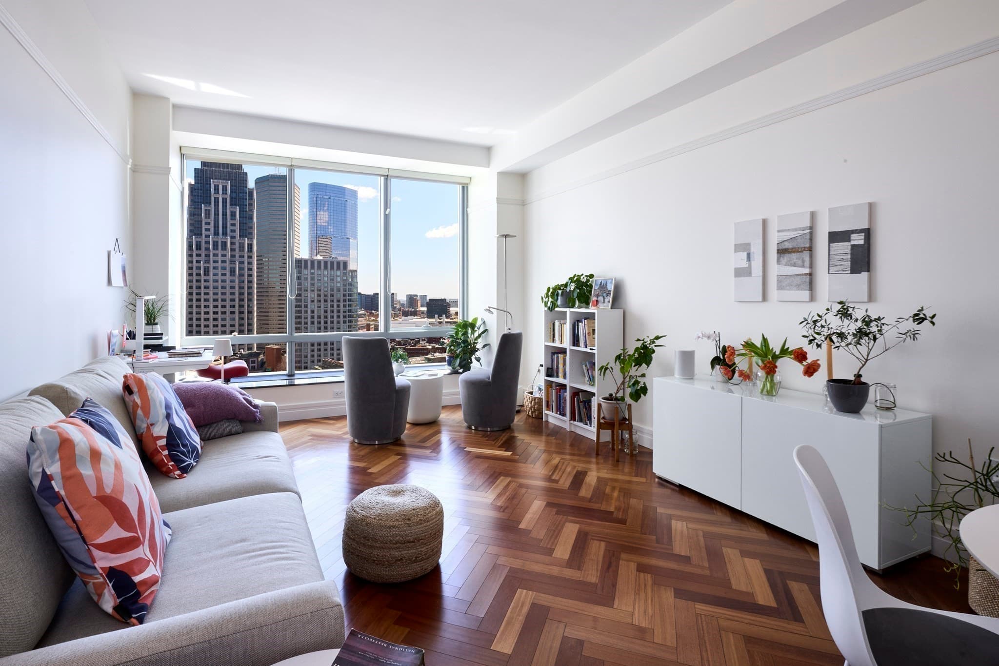 Condominium at 2 Avery # 22A, Boston MA 02111, photo 3 of 27