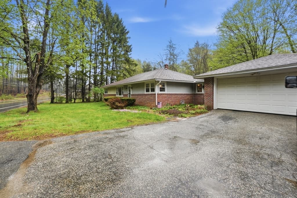 Single Family Residence at 223 S Barre Rd, Barre MA 01005, Barre, photo 25 of 35
