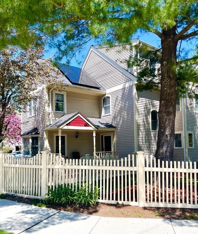 5 Rebecca Road, Newton MA 02465
