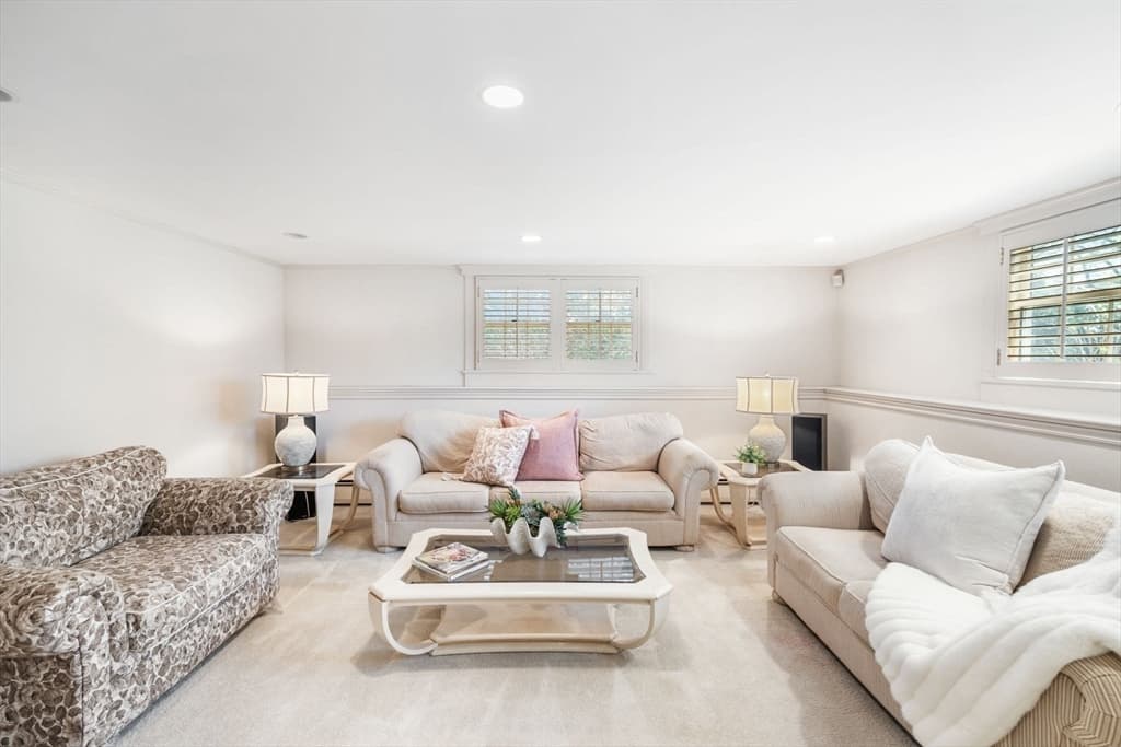 Single Family Residence at 21 Phillips Avenue, Swampscott MA 01907, Swampscott, photo 21 of 39
