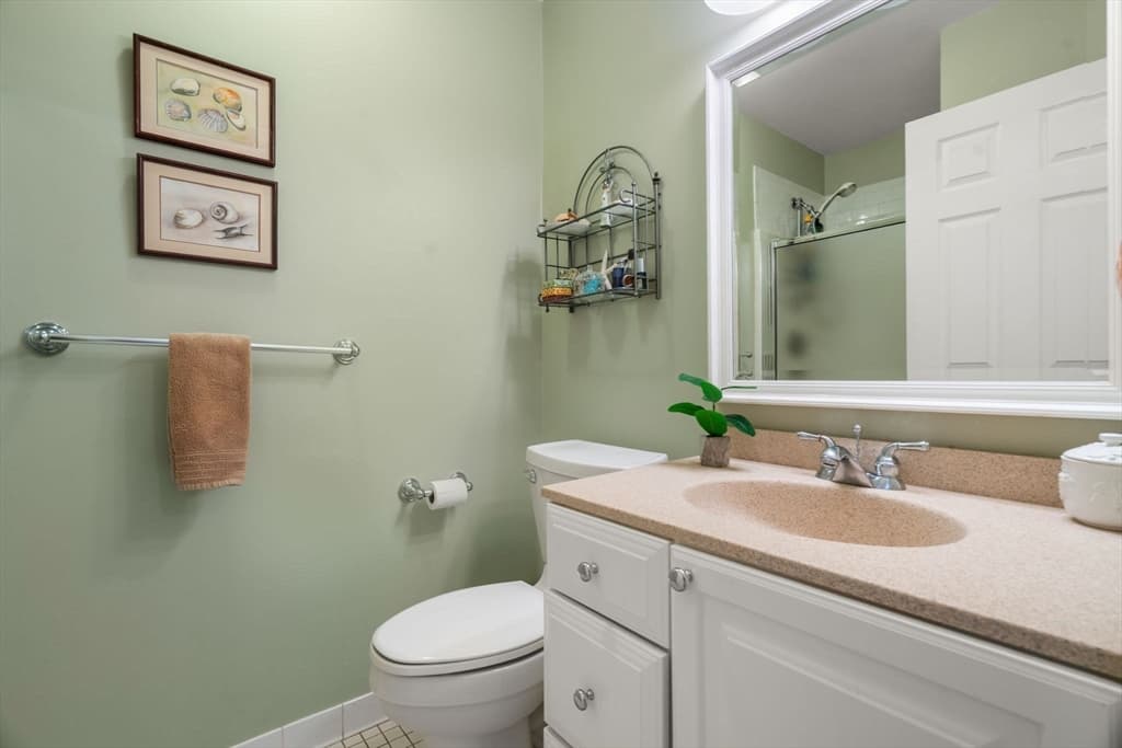 Condominium at 99 Anderer Ln # 8, Boston MA 02132, Boston, photo 23 of 29
