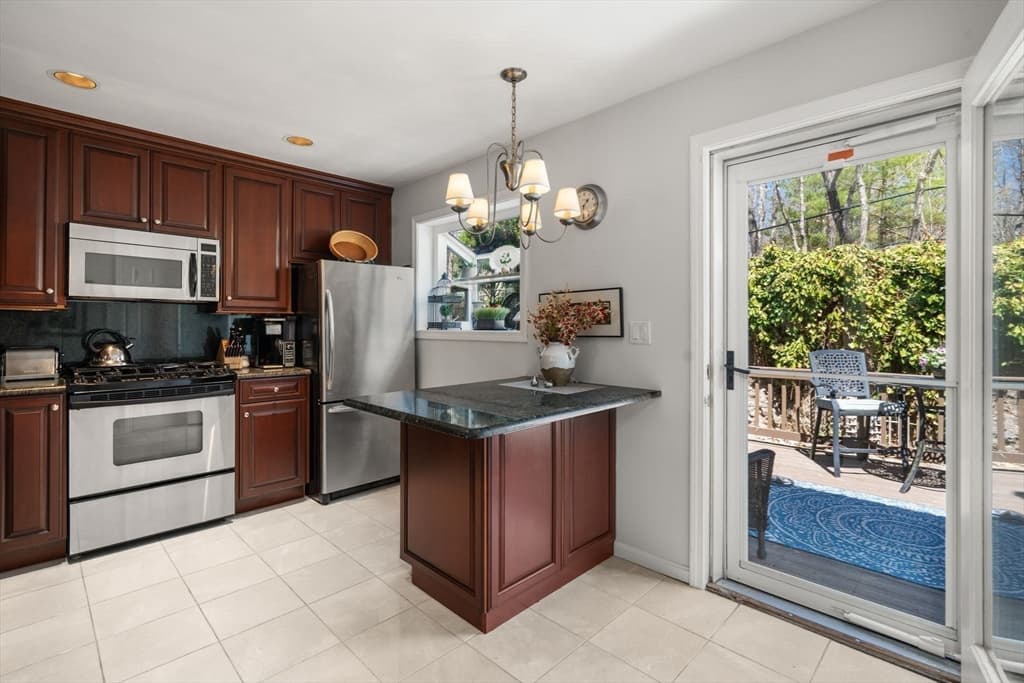 Condominium at 99 Anderer Ln # 8, Boston MA 02132, Boston, photo 12 of 29