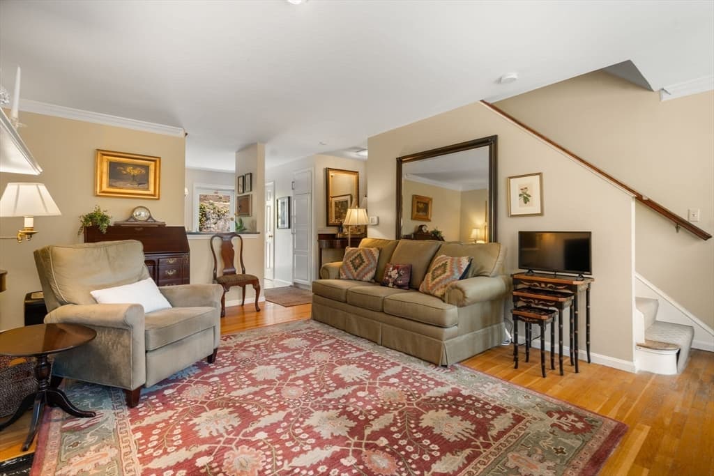 Condominium at 99 Anderer Ln # 8, Boston MA 02132, Boston, photo 5 of 29