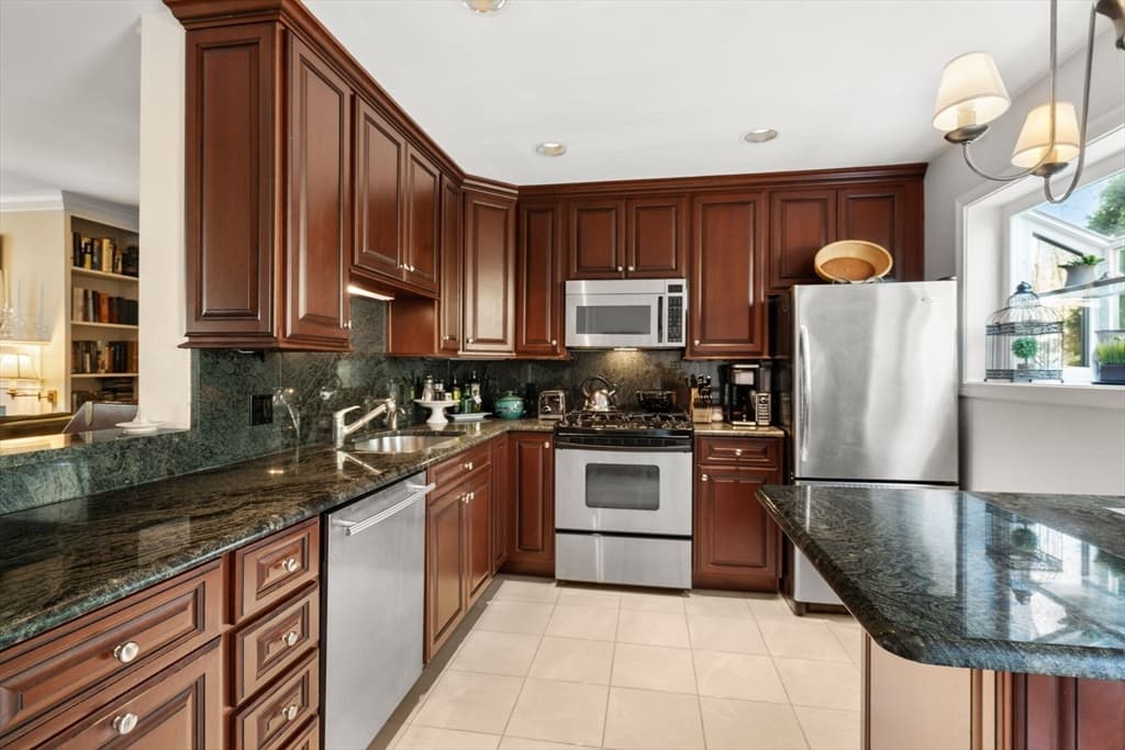 Condominium at 99 Anderer Ln # 8, Boston MA 02132, Boston, photo 11 of 29