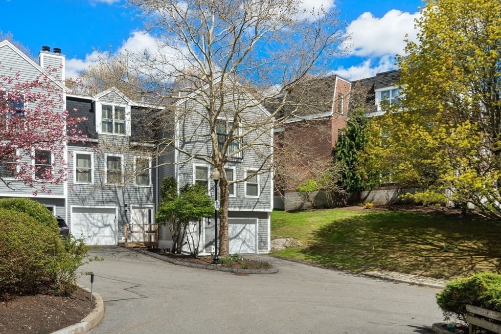 Condominium at 99 Anderer Ln # 8, Boston MA 02132, Boston, photo 29 of 29