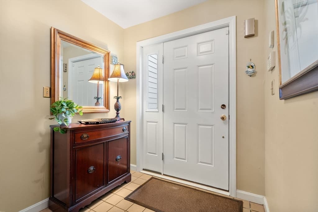 Condominium at 99 Anderer Ln # 8, Boston MA 02132, Boston, photo 25 of 29