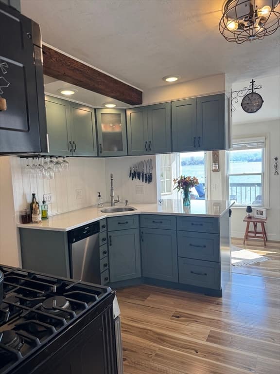 45 Cedar Ave, Portsmouth RI 02871 photo 6