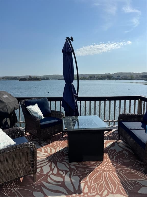 45 Cedar Ave, Portsmouth RI 02871 photo 18