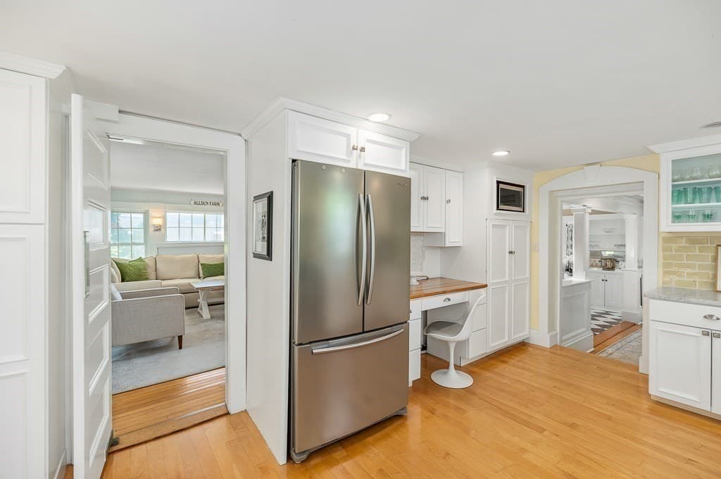 Single Family Residence at 18 Union Street, Manchester MA 01944, Manchester, photo 15 of 38