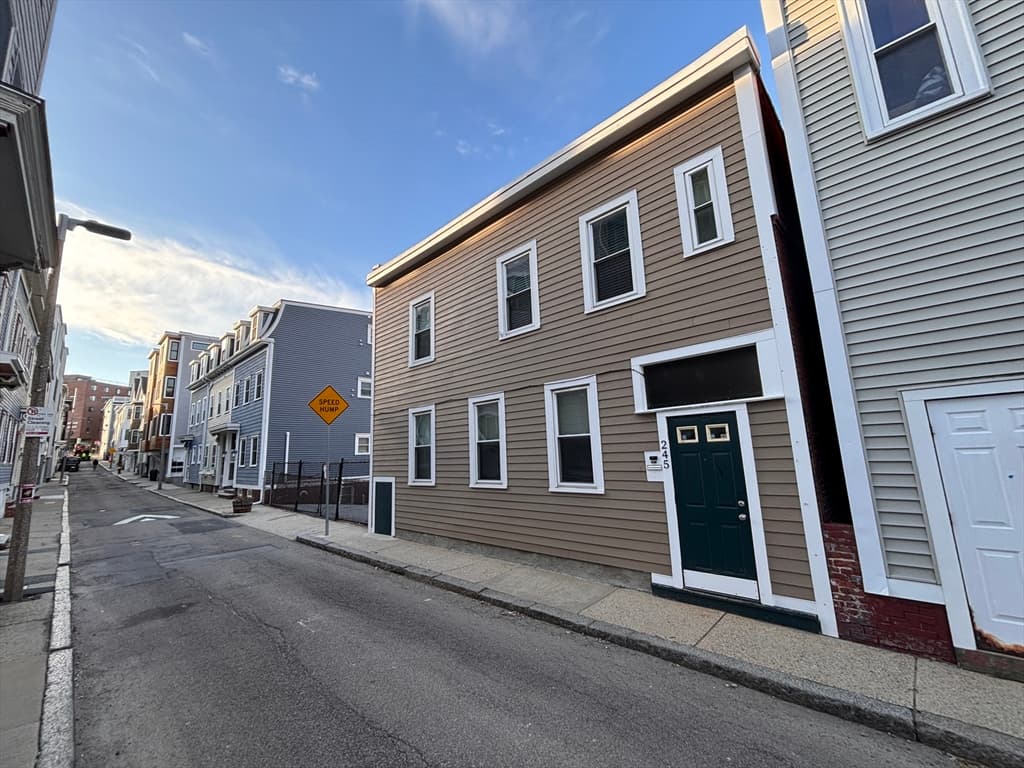 Multi Family at 245 Gold St, Boston MA 02127, Boston, photo 4 of 6