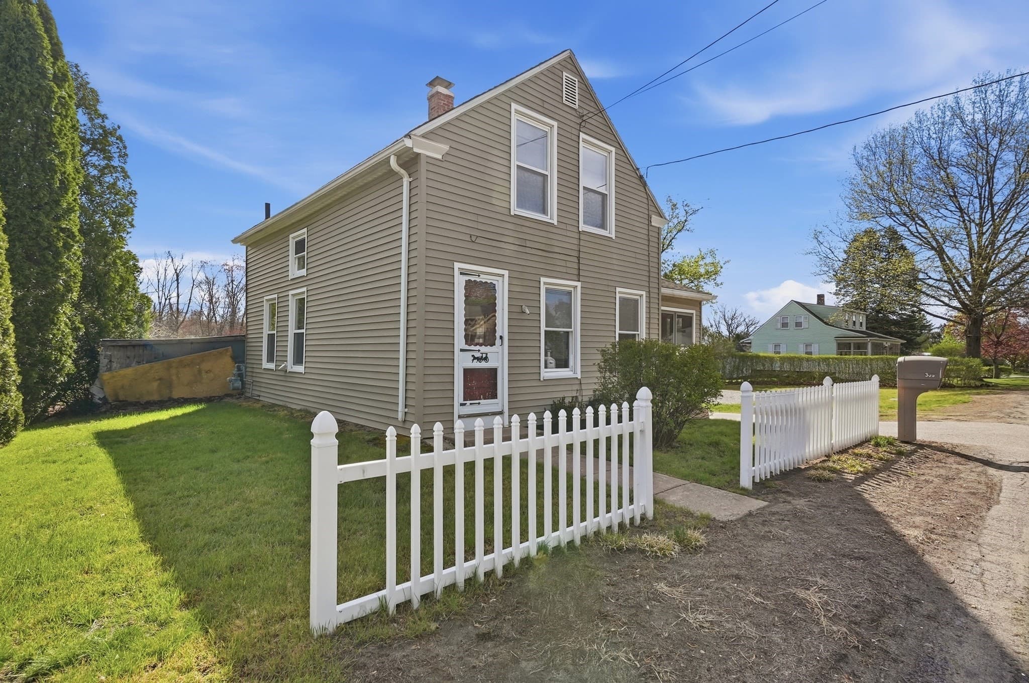 Single Family Residence at 309 Purchase Street, Milford MA 01757, Milford, photo 2 of 39