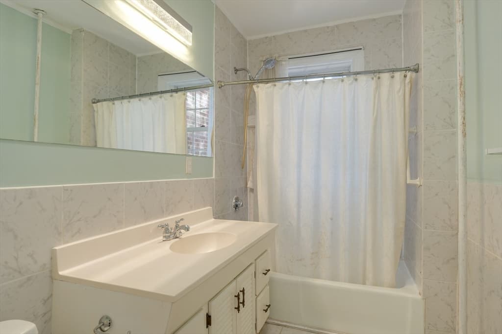 Stock Cooperative at 983 Memorial Drive # 502, Cambridge MA 02138, Cambridge, photo 25 of 33