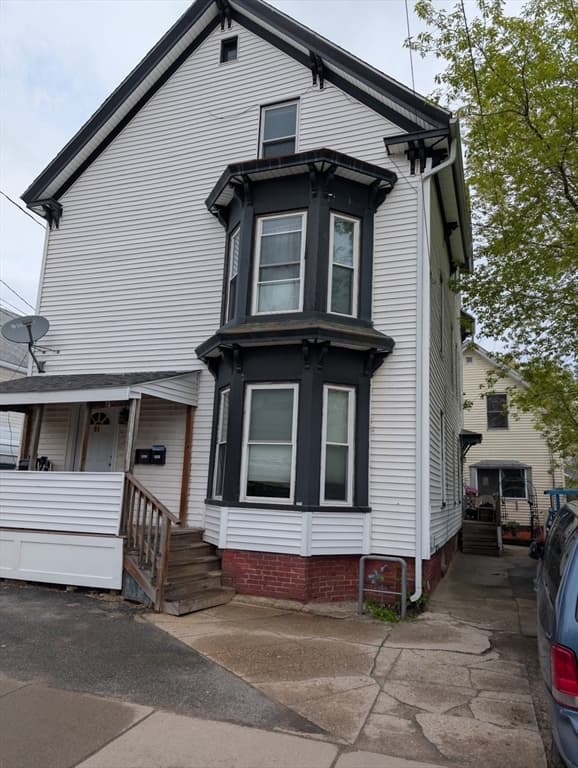 3 Family at 61 Hilldale Ave, Haverhill MA 01832, photo 2 of 11