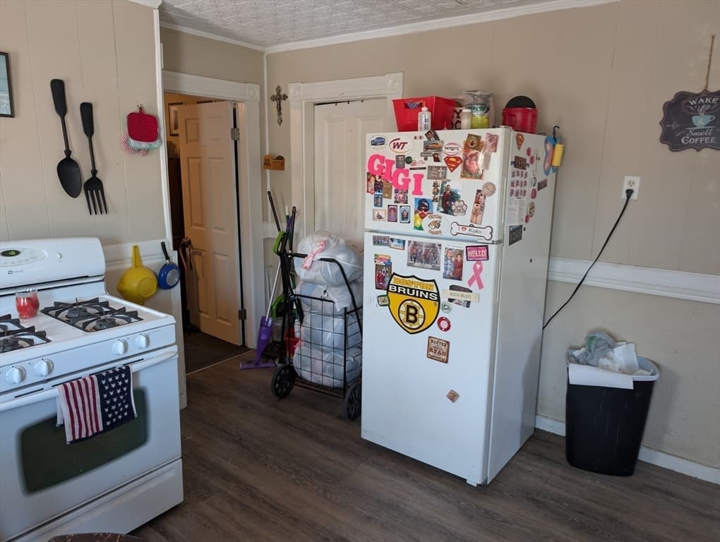 3 Family at 61 Hilldale Ave, Haverhill MA 01832, photo 6 of 11