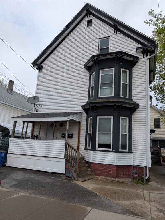 61 Hilldale Ave, Haverhill MA 01832
