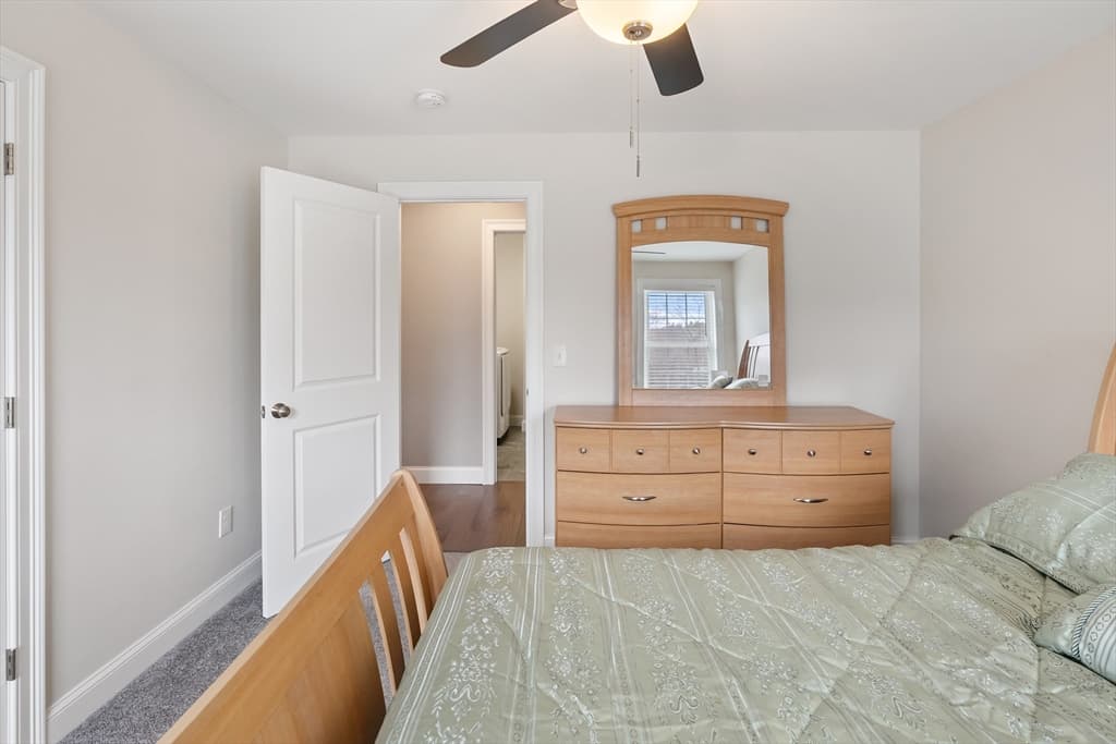 Single Family Residence at 44 Sheffield St, Windham NH 03087, Windham, photo 18 of 38