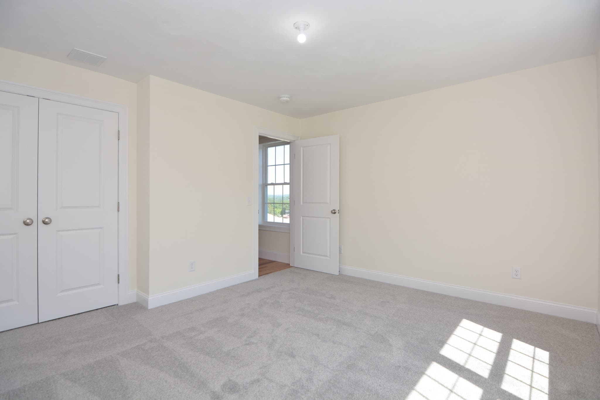 Condominium at 80 Fisherville Terrace # 0, Grafton MA 01560, photo 23 of 33