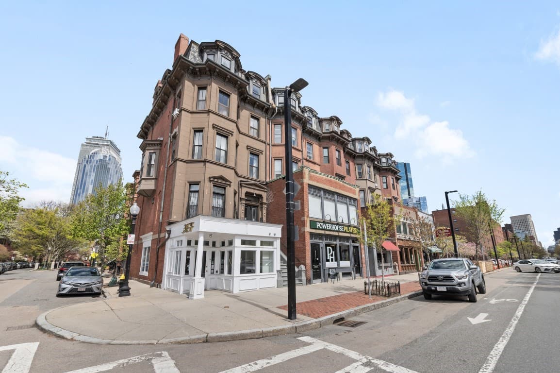 Condominium at 437 Columbus Ave # 3, Boston MA 02116, photo 13 of 13