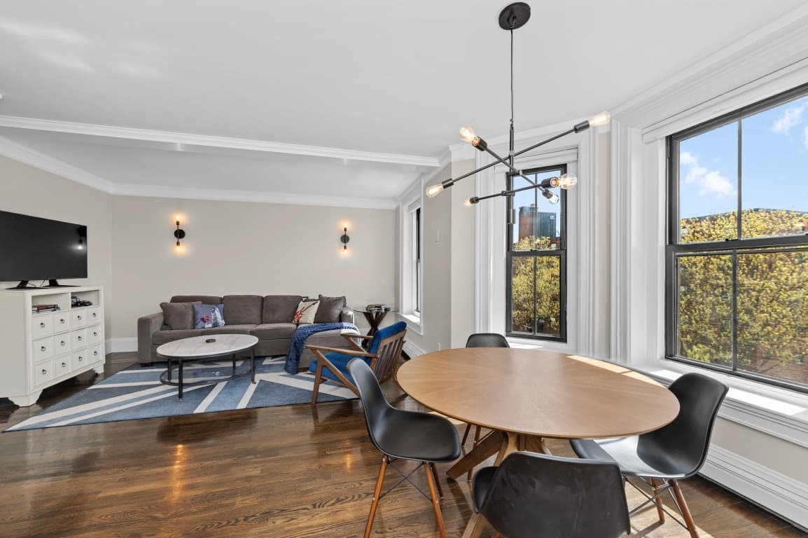 Condominium at 437 Columbus Ave # 3, Boston MA 02116, photo 3 of 13