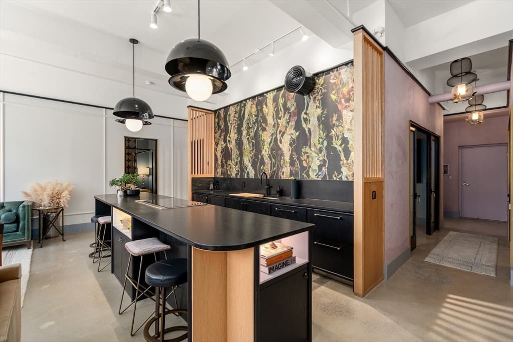 Condominium at 1180-1200 Washington St # 119, Boston MA 02118, photo 5 of 32