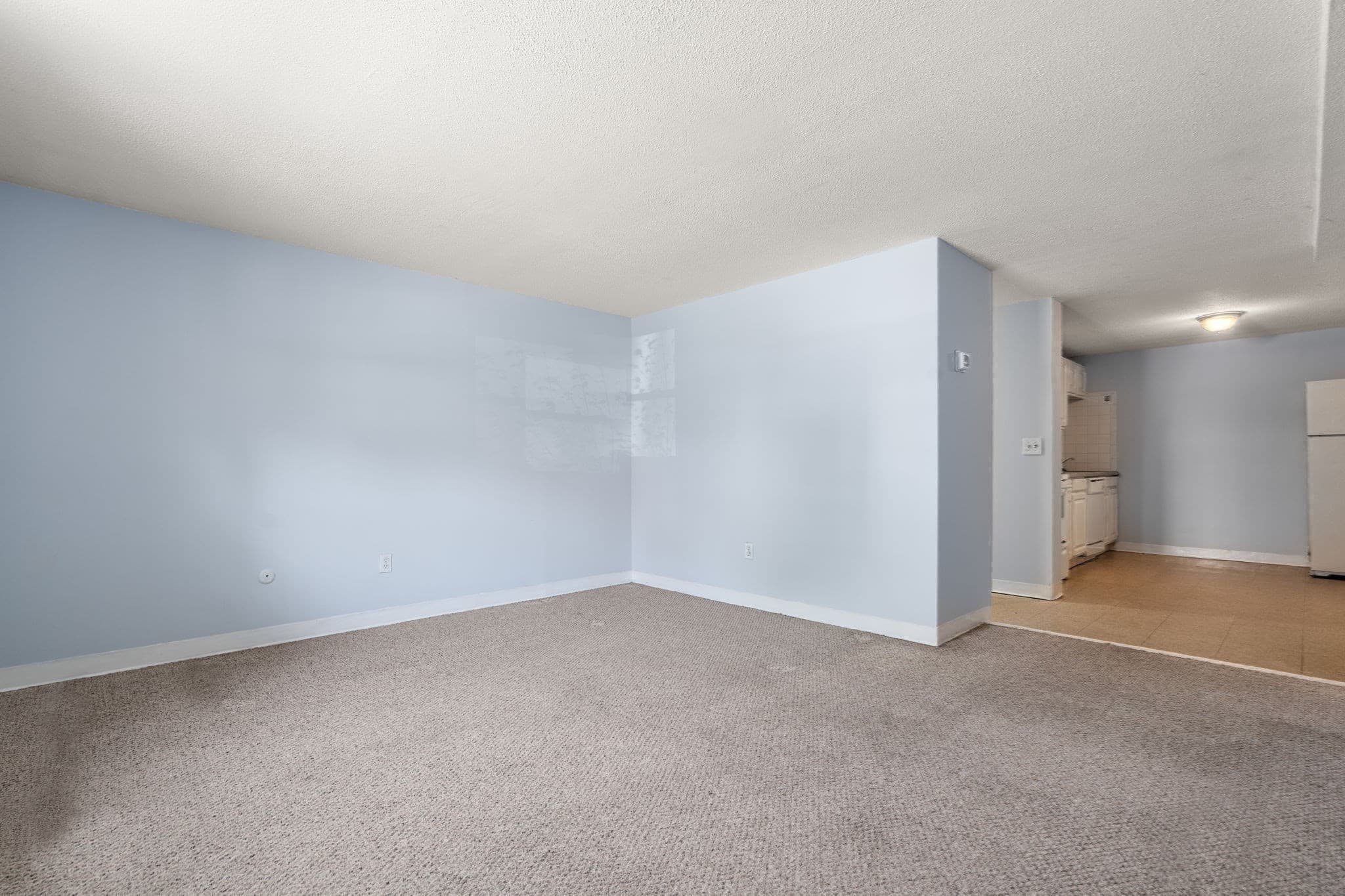 Condominium at 71 Oxford Ave # A, Cambridge MA 02138, Cambridge, photo 2 of 21