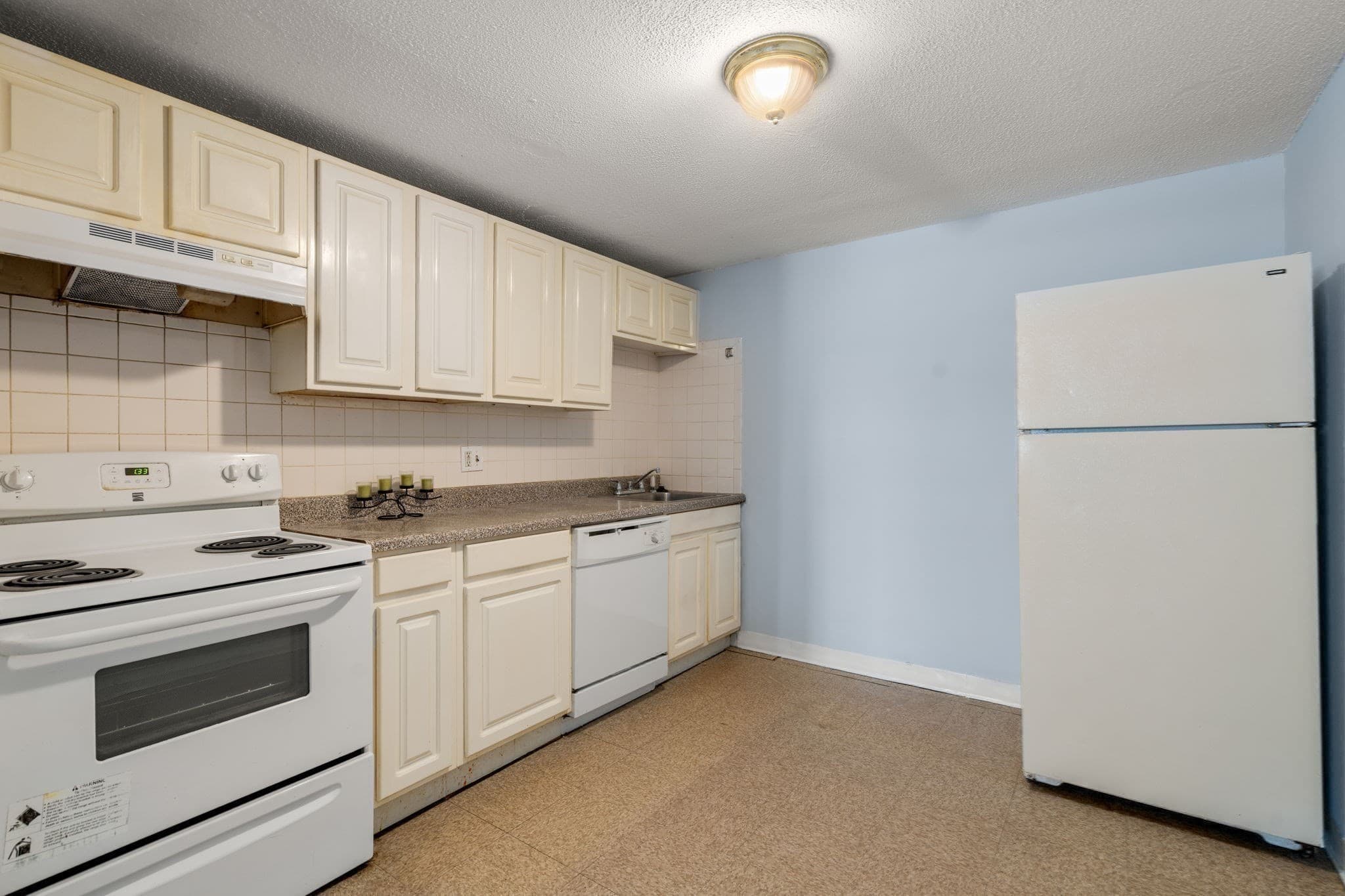 Condominium at 71 Oxford Ave # A, Cambridge MA 02138, Cambridge, photo 12 of 21