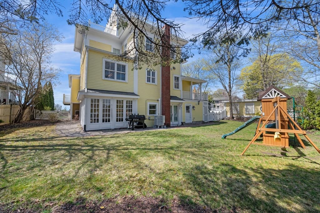90 Puritan Road, Swampscott MA 01907 photo 4