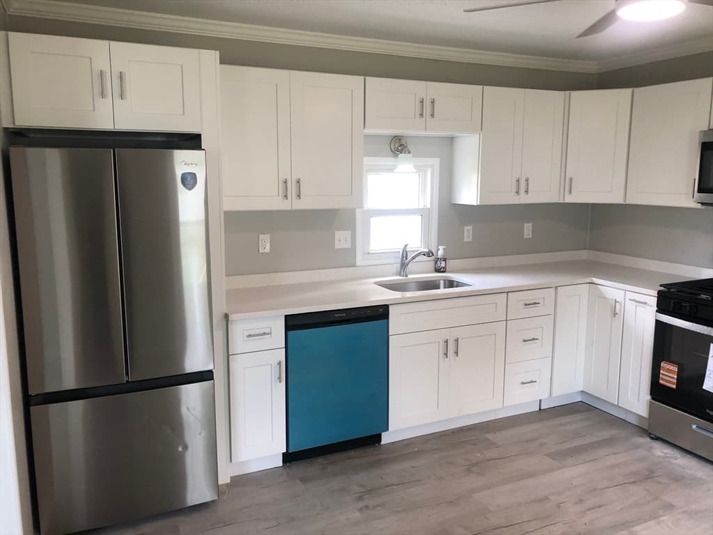 Single Family Residence at 7 Chestnut St, Rockland MA 02370, Rockland, photo 7 of 16