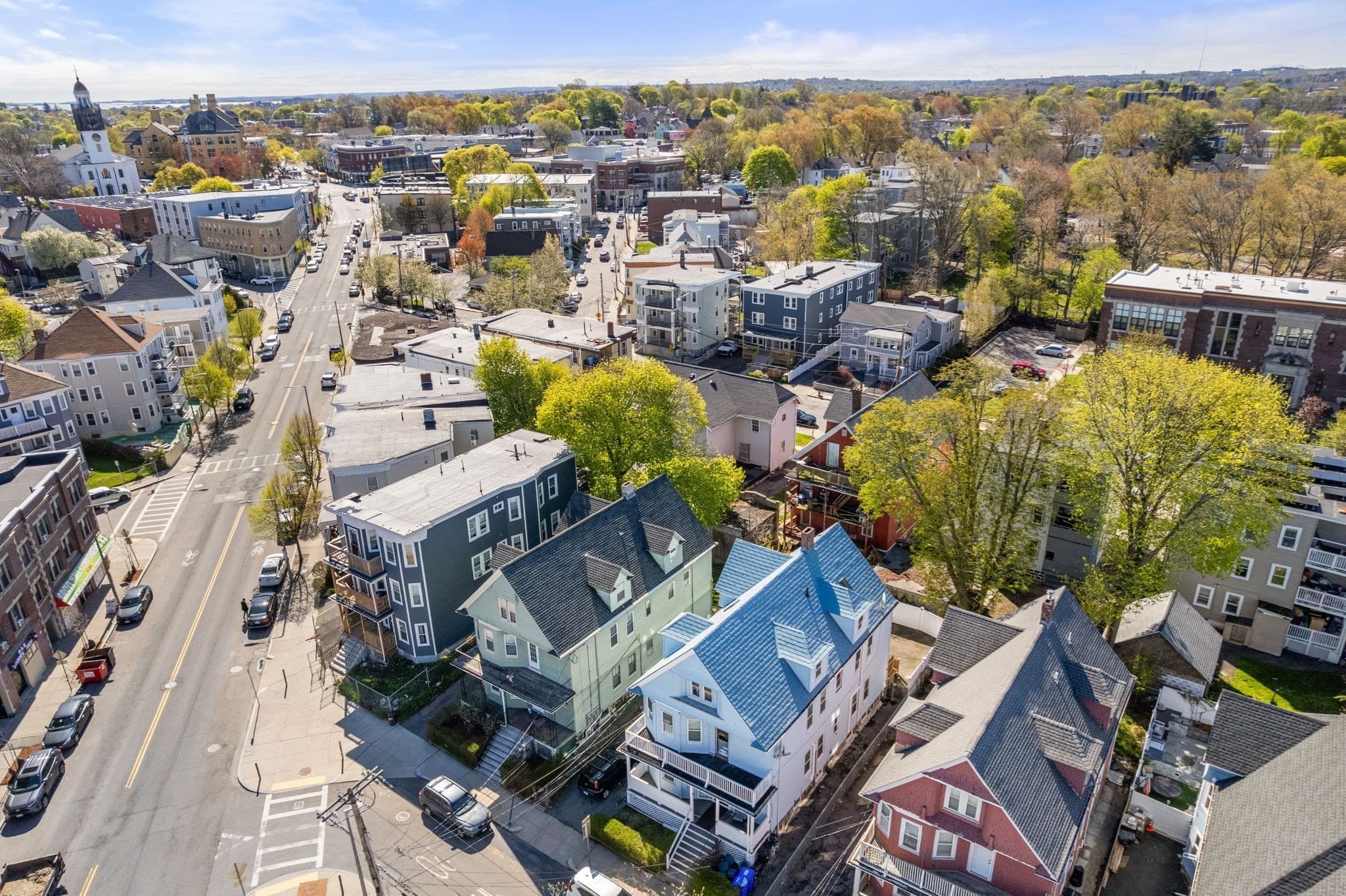 3 Family at 8 Colonial Ave, Boston MA 02124, photo 6 of 19