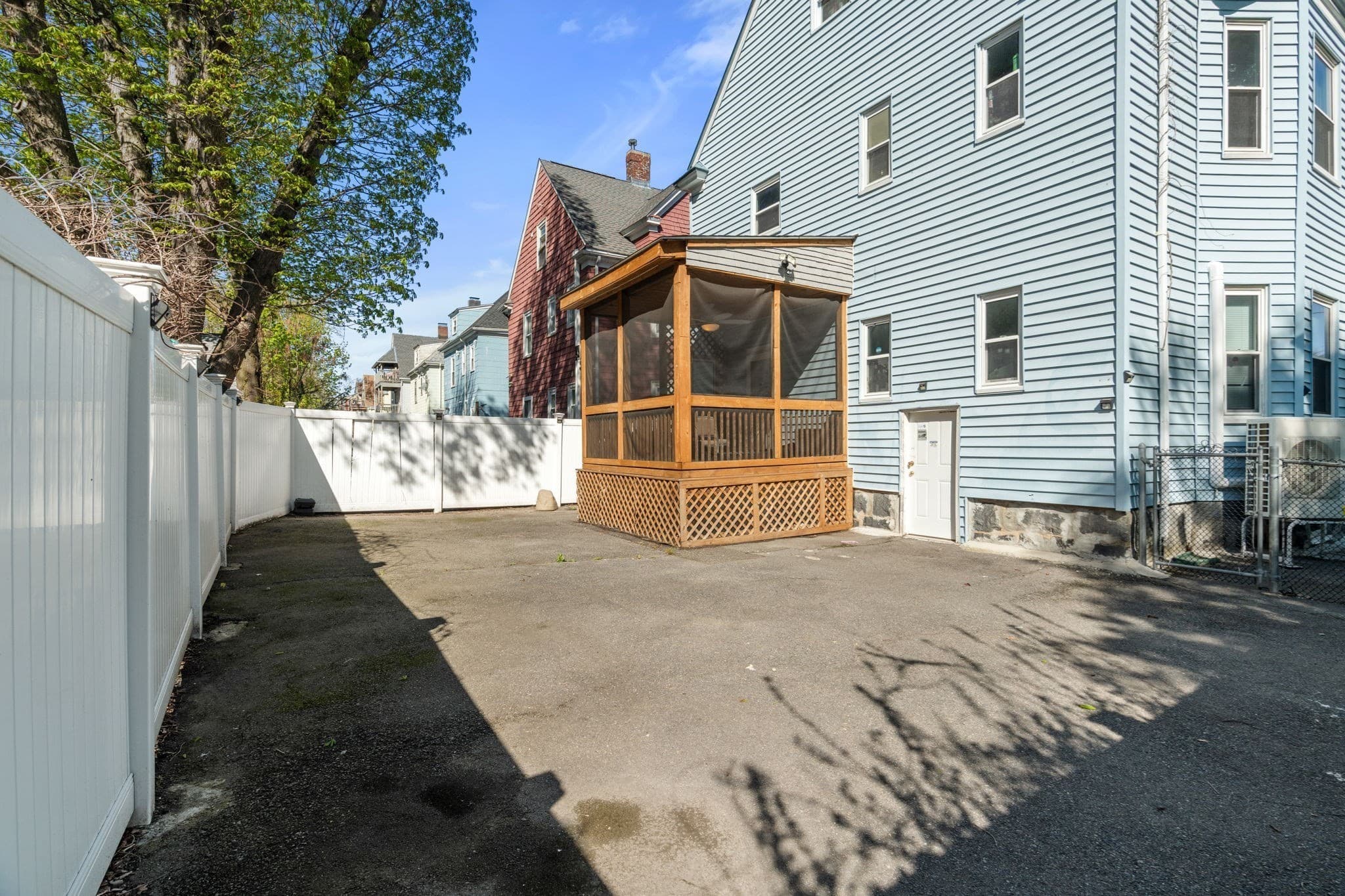 3 Family at 8 Colonial Ave, Boston MA 02124, photo 11 of 19