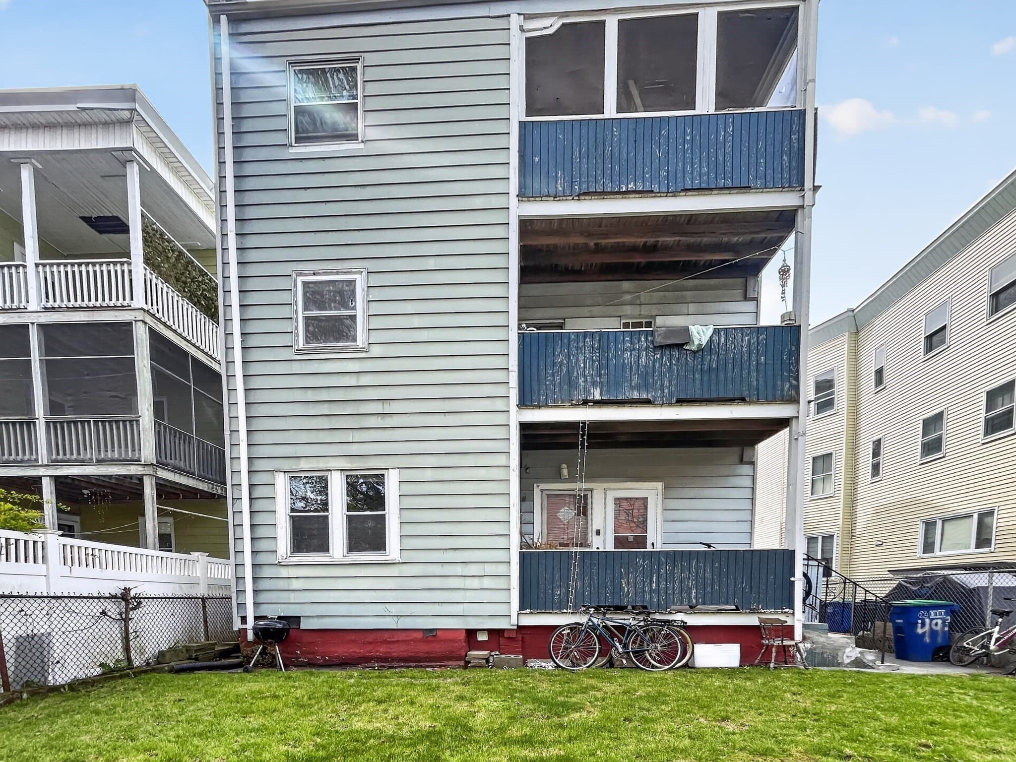 3 Family - 3 Units Up/Down at 49 Porter Street, Somerville MA 02143, Somerville, photo 37 of 40