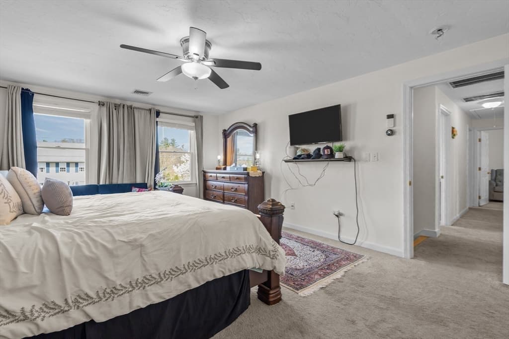 Single Family Residence at 3 Taylor Rd, Bellingham MA 02019, Bellingham, photo 21 of 42