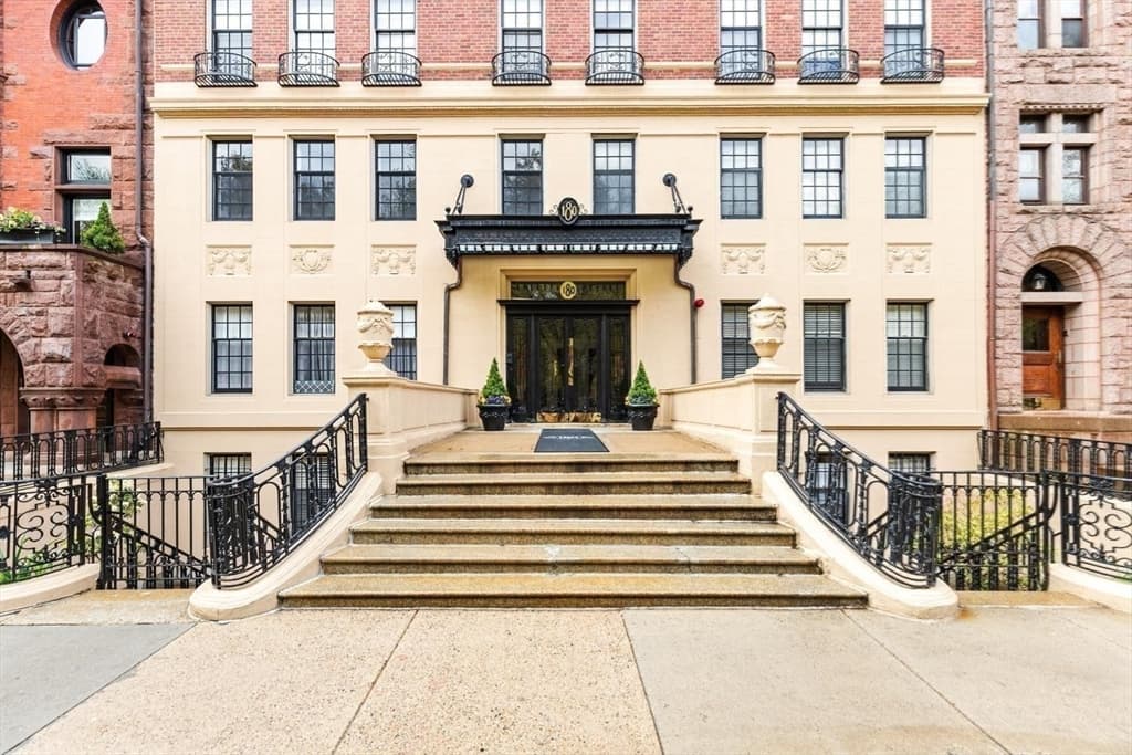 Condominium at 180 Commonwealth Ave # 7, Boston MA 02116, photo 17 of 21