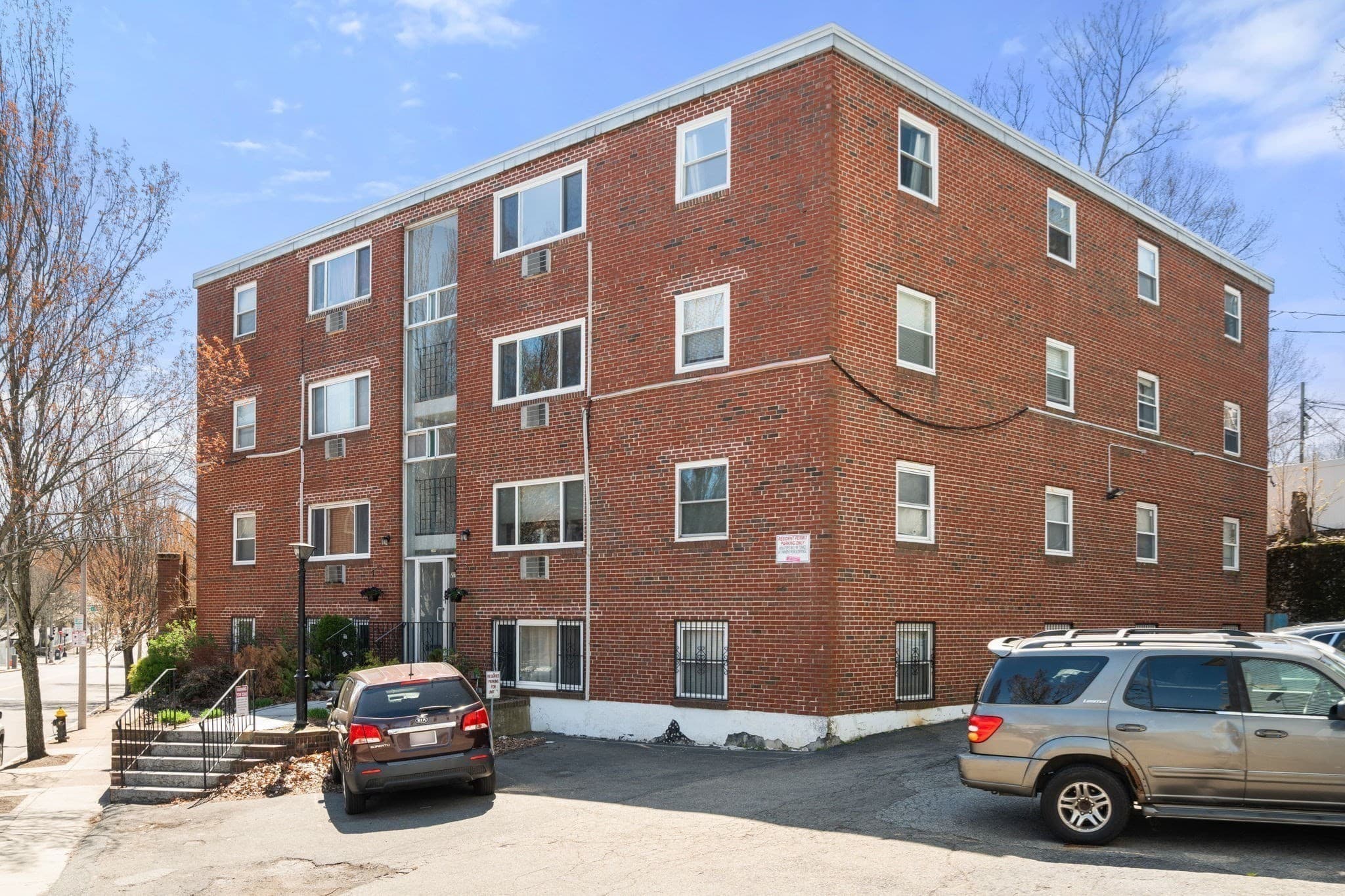 Condominium at 2089 Dorchester Ave Unit 2, Boston MA 02124, Boston, photo 3 of 21