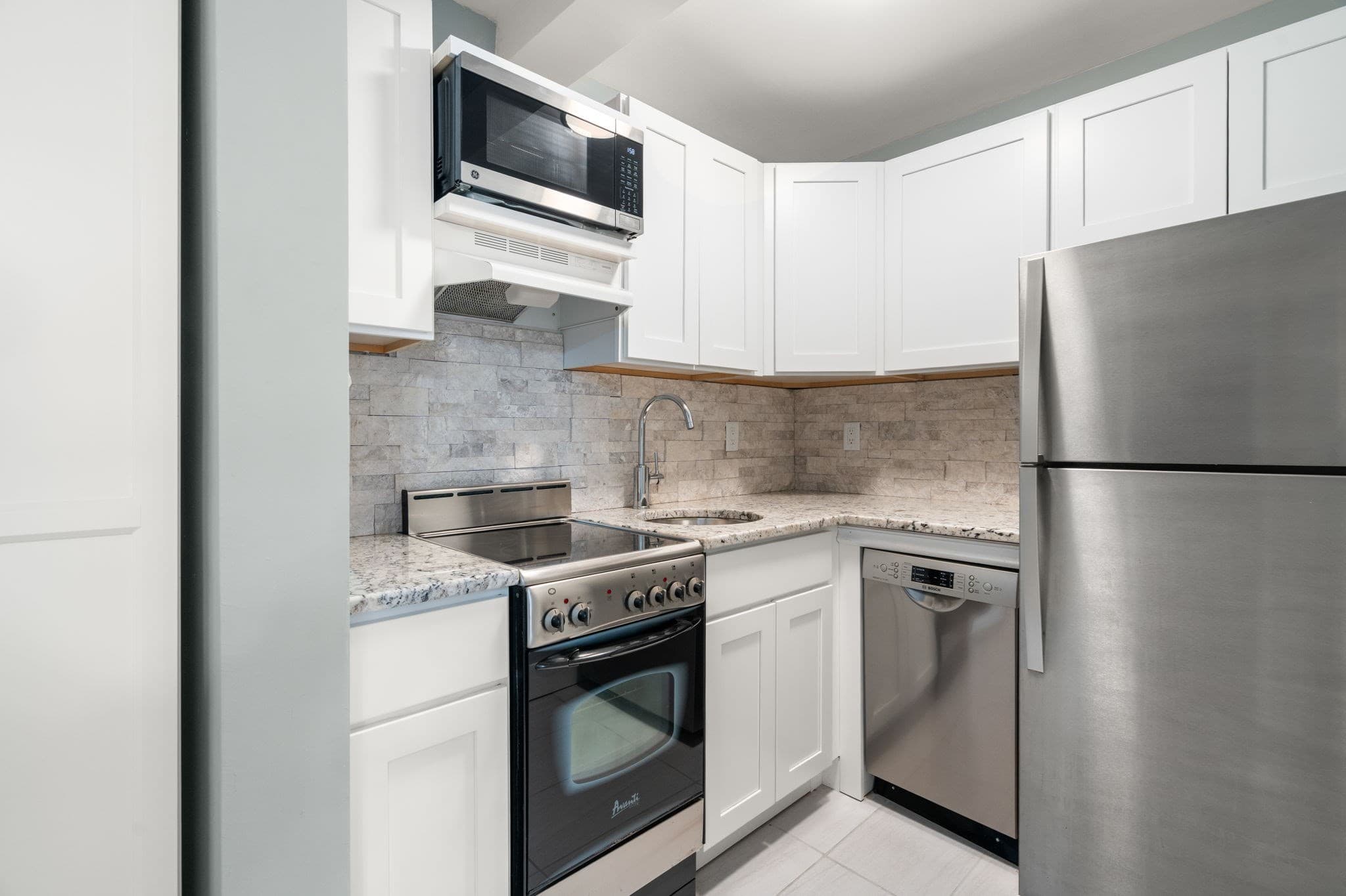 Condominium at 2089 Dorchester Ave Unit 2, Boston MA 02124, Boston, photo 10 of 21