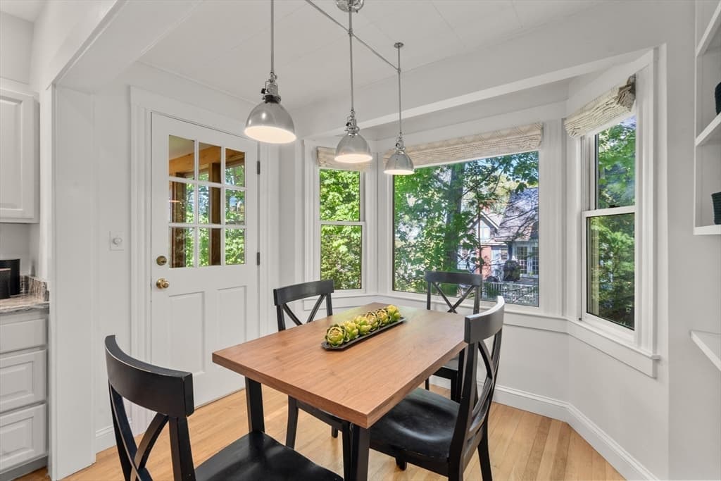 Single Family Residence at 189 Mount Vernon St, Newton MA 02465, Newton, photo 13 of 35