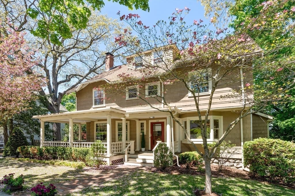 Single Family Residence at 189 Mount Vernon St, Newton MA 02465, Newton, photo 33 of 35