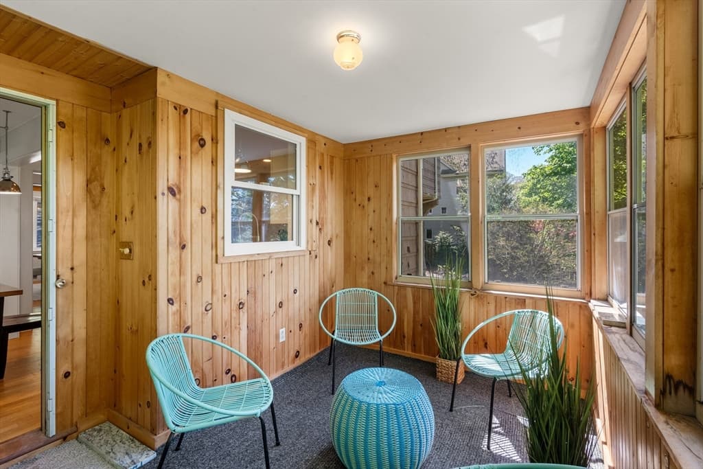 Single Family Residence at 189 Mount Vernon St, Newton MA 02465, Newton, photo 15 of 35