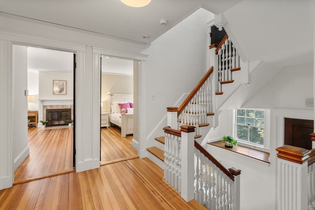 Single Family Residence at 189 Mount Vernon St, Newton MA 02465, Newton, photo 19 of 35