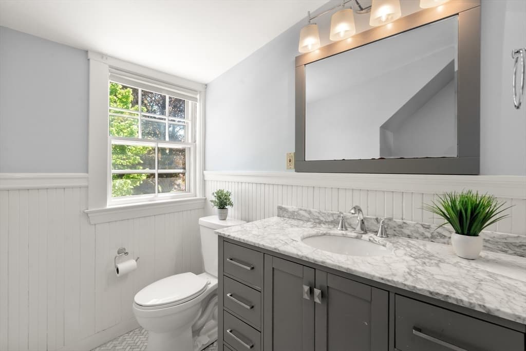 Single Family Residence at 189 Mount Vernon St, Newton MA 02465, Newton, photo 29 of 35